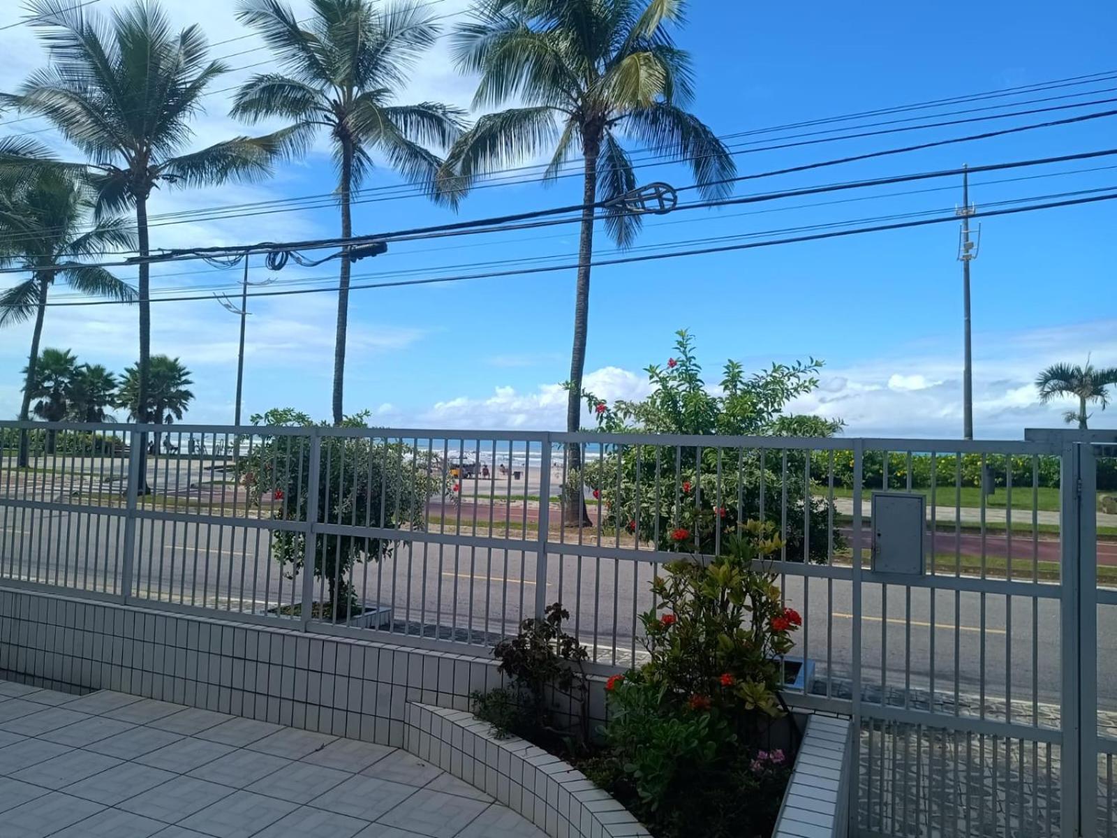 Apartamento Pe Na Areia Vila Caicara Praia Grande  Ngoại thất bức ảnh